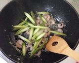 海老とアスパラのトマトクリームスパゲティ作り方3写真