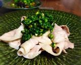 茹で豚バラの刻み生にら醤油かけ〜☺︎作り方3写真