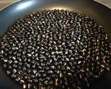 おうちで簡単〜黒豆茶〜作り方2写真