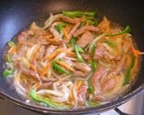 リメイクアレンジ！青椒肉絲風牛肉とろみ丼作り方6写真