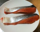 サーモンムニエル♡レモンバターソテー♡作り方1写真