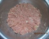 フライパンで肉団子と根菜の味噌クリーム煮作り方1写真