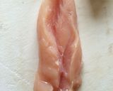 胡瓜と鶏笹身の梅肉和え。作り方1写真
