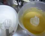 紙コップでシフォンケーキ in苺クリーム作り方6写真