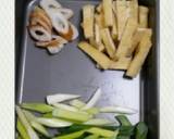 残りカレーでお揚げたっぷりカレーうどん♪作り方1写真