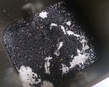 黒ゴマ食パン【ＨＢで簡単】作り方1写真