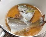 お水とお醤油だけ☆シンプル煮魚（イサキ）作り方5写真