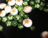 オクラとお麩のお吸い物作り方2写真