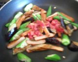 塩トマトで茄子とオクラ๑炒め物✿作り方6写真