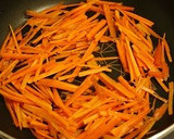 人参ともやしのサッとカレー炒め作り方1写真