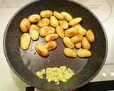 新じゃがでガーリックポテト作り方4写真