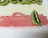 NZ産キウイの豚肉巻き作り方1写真