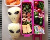 【簡単】キャラ弁 おにぎり 宇宙人作り方4写真