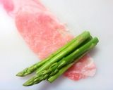 レンジで☆チン～♪肉巻きの塩レモン蒸し作り方1写真