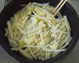 細切りじゃが芋の塩レモン炒め✿作り方3写真
