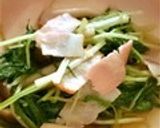 水菜とベーコンのコンソメ炒め作り方17写真