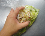 夏向き！セロリと茗荷の爽やか浅漬け作り方3写真