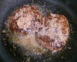 簡単！お肉屋さんの肉汁ハンバーグ♡作り方3写真