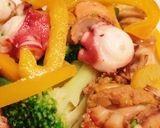 ☆タコとパプリカの塩レモン炒め☆作り方13写真