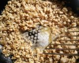 生姜がきいた鶏そぼろ作り方3写真