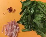 空芯菜とベーコンの炒め物作り方1写真