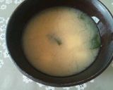しっかり出汁の風味がする手抜きみそ汁作り方7写真