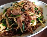 簡単美味♪誰でも3分！肉ニラもやし炒め♡作り方3写真