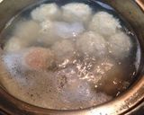 揚げないふわふわ鶏肉団子トマトソース煮作り方2写真