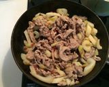 豚とセロリの梅肉炒め作り方3写真