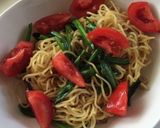 トマトとニラの焼きそば作り方7写真