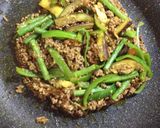 夏野菜と挽肉のインド風炒め作り方5写真