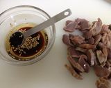 砂肝と香味野菜のサラダドレッシング2色で作り方3写真