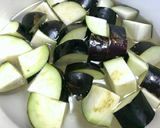 茄子とトマトと蒸し鶏のレモン醤油マリネ作り方4写真