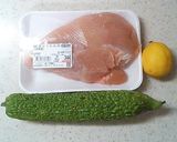 夏バテ解消！　鳥胸肉とゴーヤとレモン炒め作り方1写真