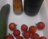 ズッキーニとプチトマトの和え物作り方1写真