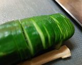 蛇腹キュウリの梅とゴマのたたき和え作り方4写真