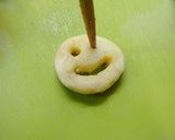 お家で簡単♪もちっとスマイルポテト作り方3写真