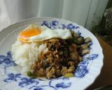 簡単♪ガパオライス【バジルと挽肉炒め】作り方5写真