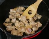 簡単さっぱり鶏肉となすの アンチョビ炒め作り方1写真