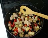 簡単さっぱり鶏肉となすの アンチョビ炒め作り方3写真
