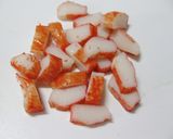 半熟煮たまごとカニカマのアボカドグラタン作り方3写真