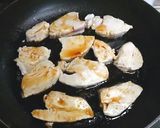 まぐろのステーキ☆にんにく醤油ソース作り方3写真