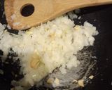 好きな肉or魚で出来る簡単ラグーソース作り方1写真