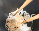 簡単！ダシダで作るわかたまスープ作り方3写真