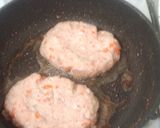絶品♪たまねぎソースのポークハンバーグ作り方5写真