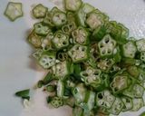 夏バテ解消☆オクラ長芋とろろ昆布の味噌汁作り方3写真