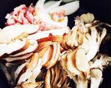 苦手克服！舞茸の洋風みそ汁作り方1写真