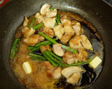 簡単♡鶏肉とアスパラの焼肉たれ炒め作り方3写真