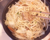 包丁いらず！豚しょうが焼きうどん作り方3写真