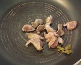 砂肝コンフィの柚子胡椒風味パスタ作り方2写真